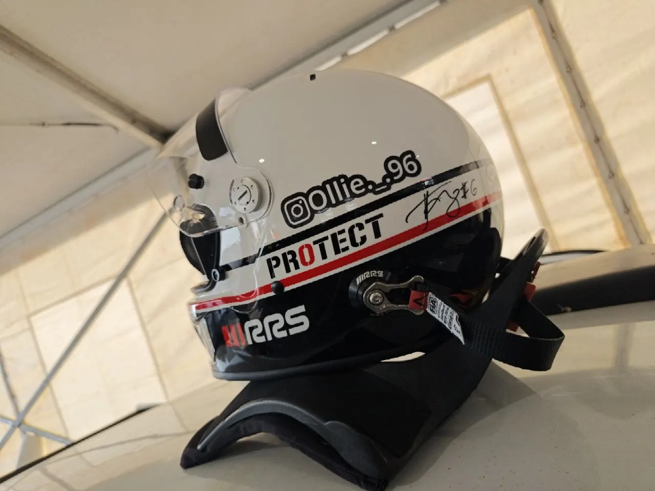Oliver's ollie_96 helmet